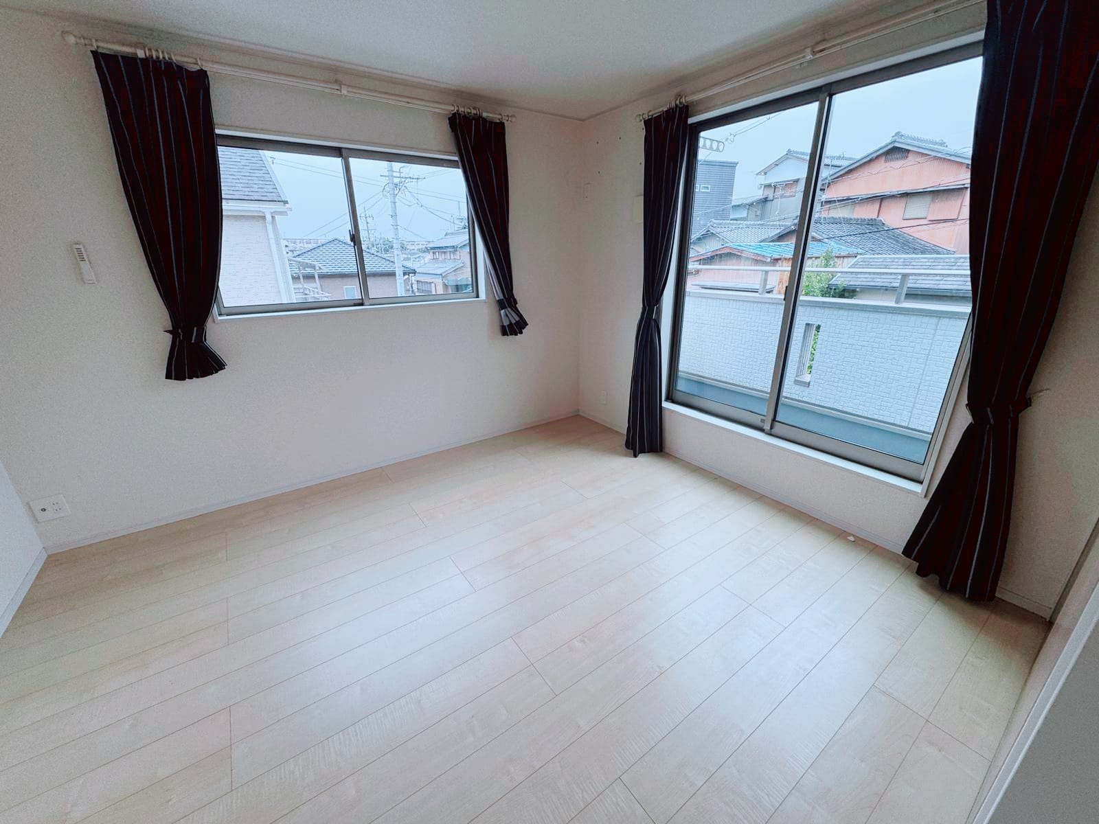 愛知県岡崎市の広々4LDK住宅