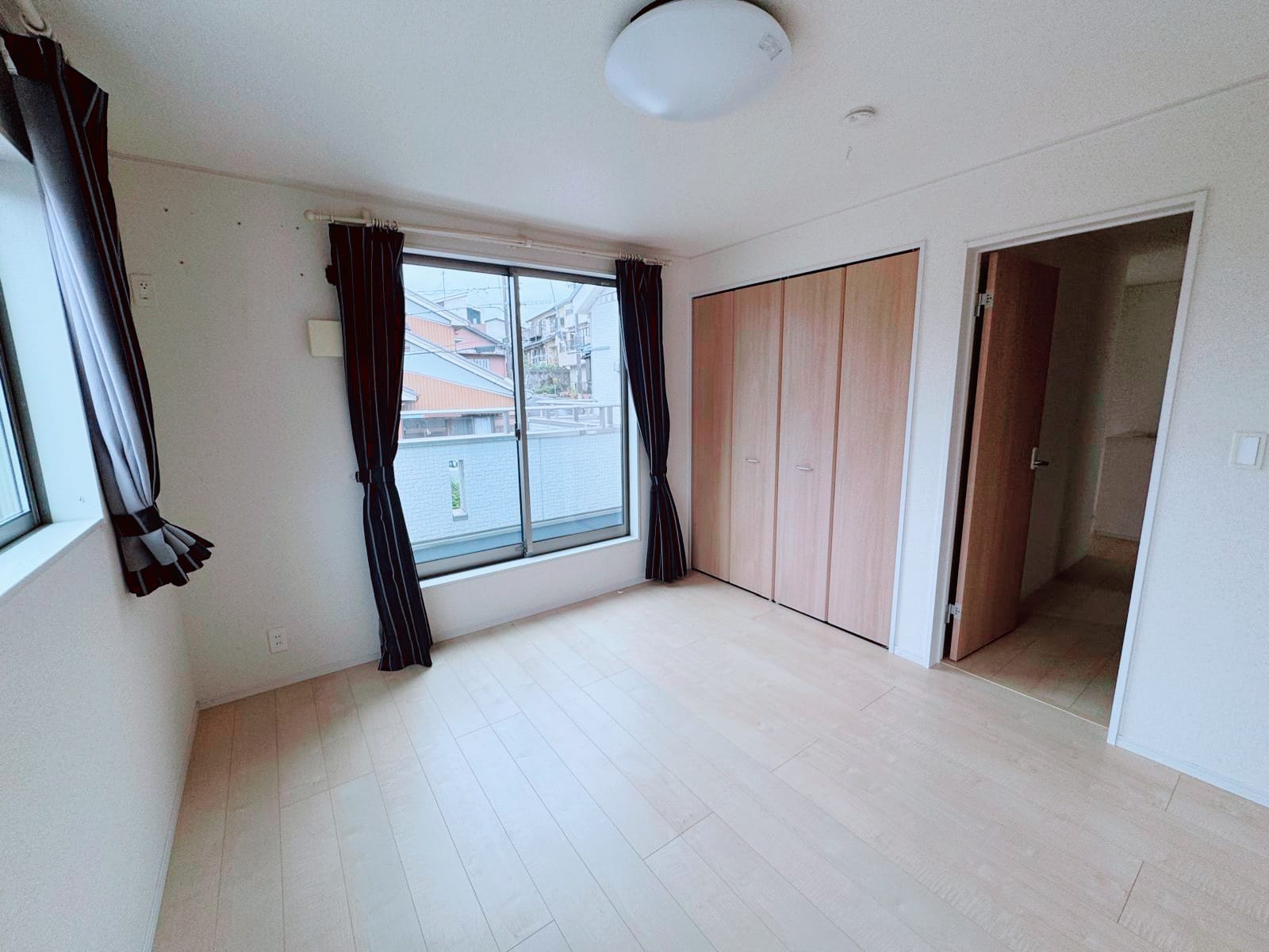 愛知県岡崎市の広々4LDK住宅