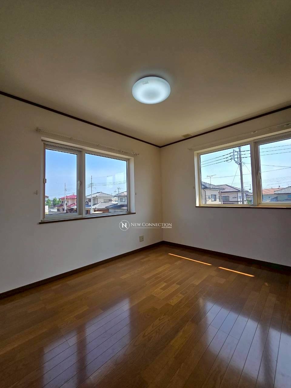 群馬県伊勢崎市、5LDK+広々とした土地付き一戸建て